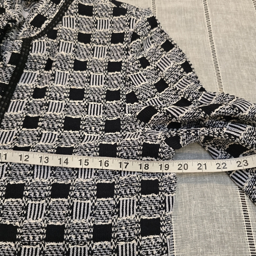 St. John Collection Tweed Black/White Long Jacket Women's 14 Checkered Coat - Picture 6 of 16